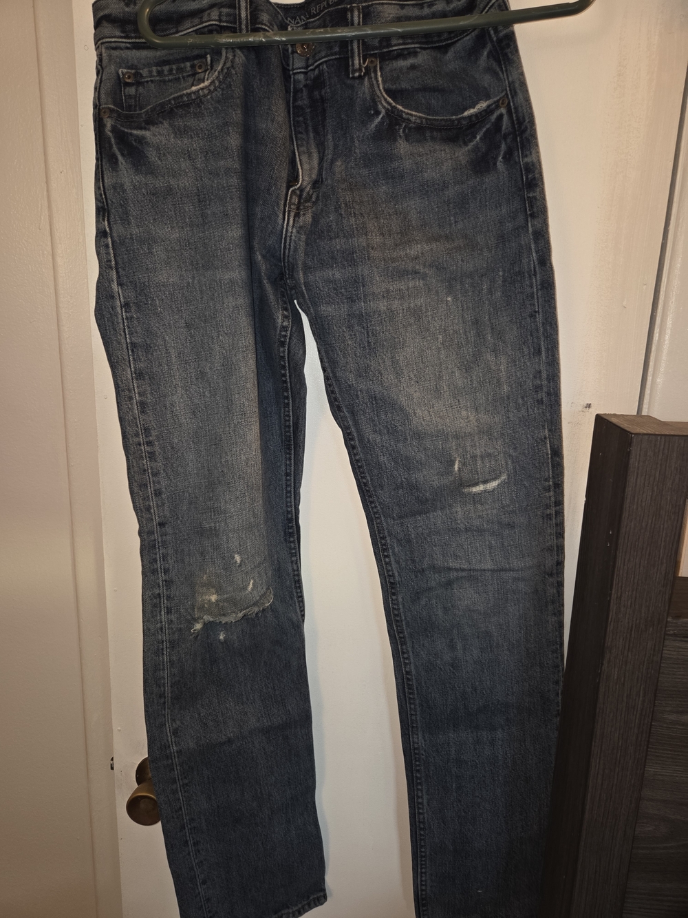 Men's Distressed Dark Blue Jeans